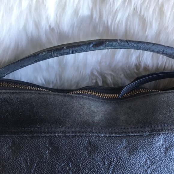 Louis Vuitton Audacieuse PM Navy Monogram Enpreinte - Picture 2 of 15